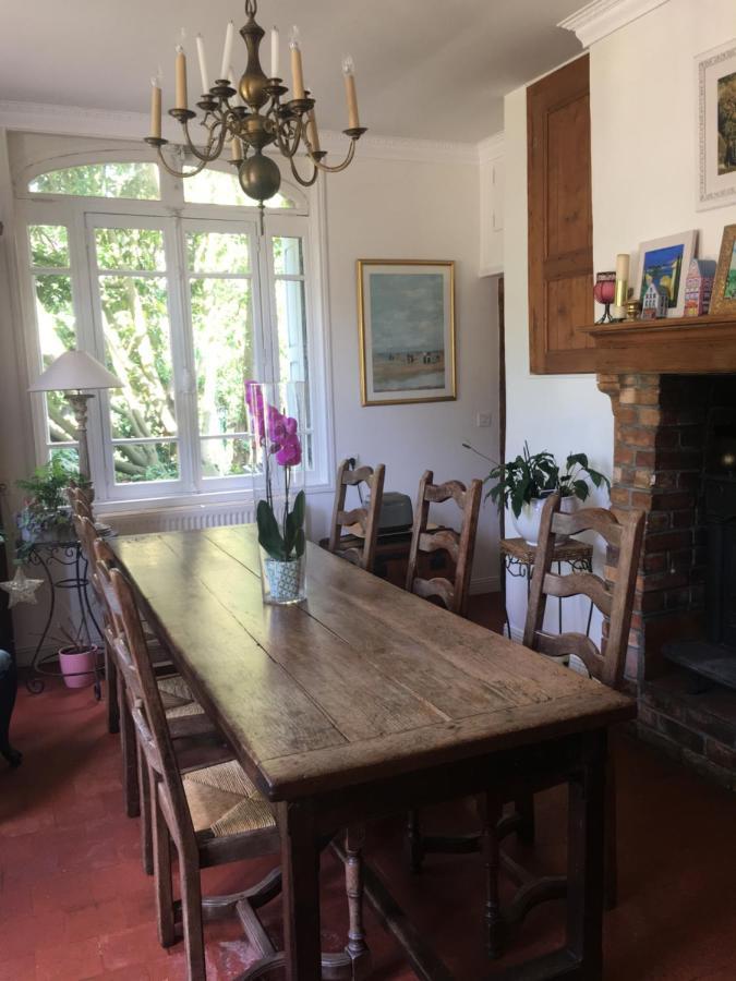 Au Charme Des Pommiers Bed & Breakfast Thiberville Dış mekan fotoğraf